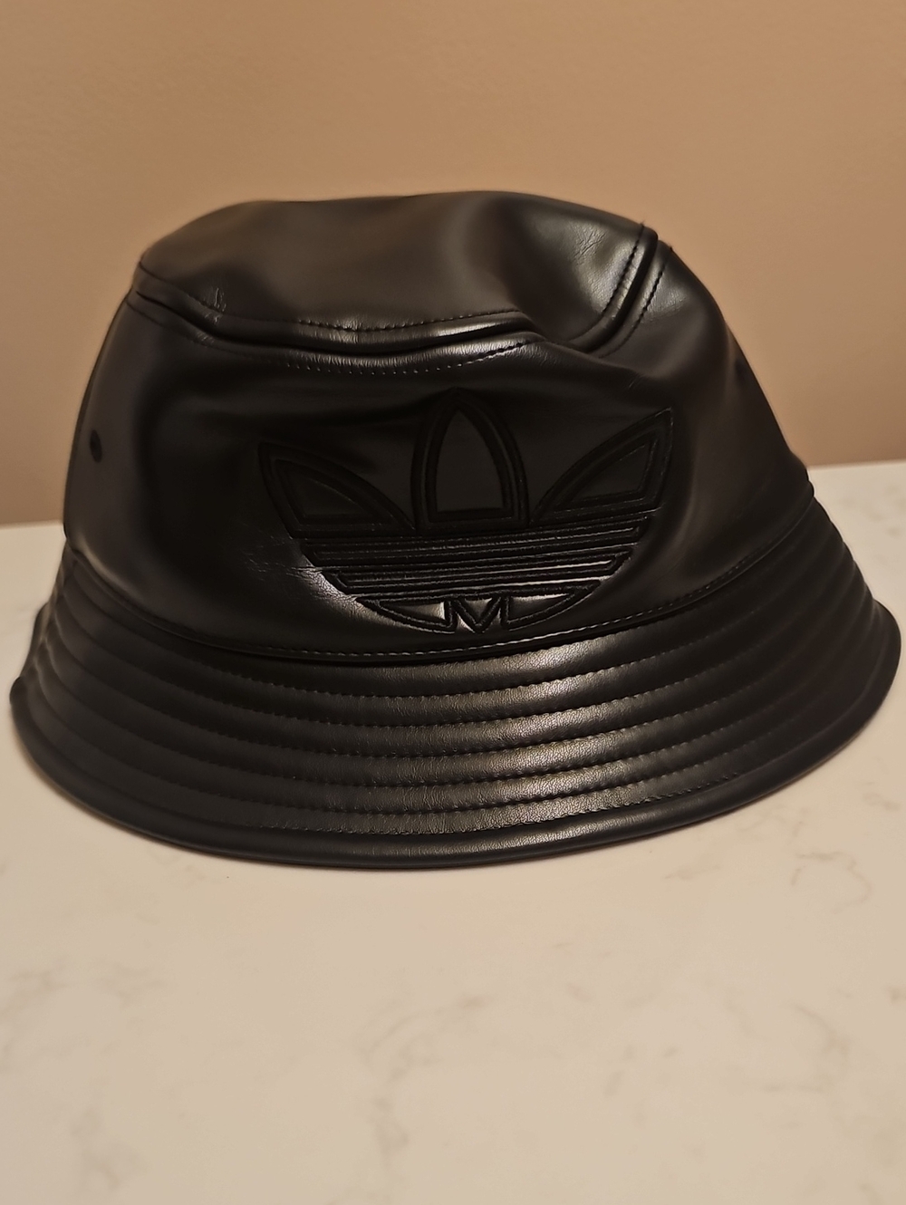 Adidas Oringinals Trefoil Faux Leather Black Bucket Hat OSFA NWT